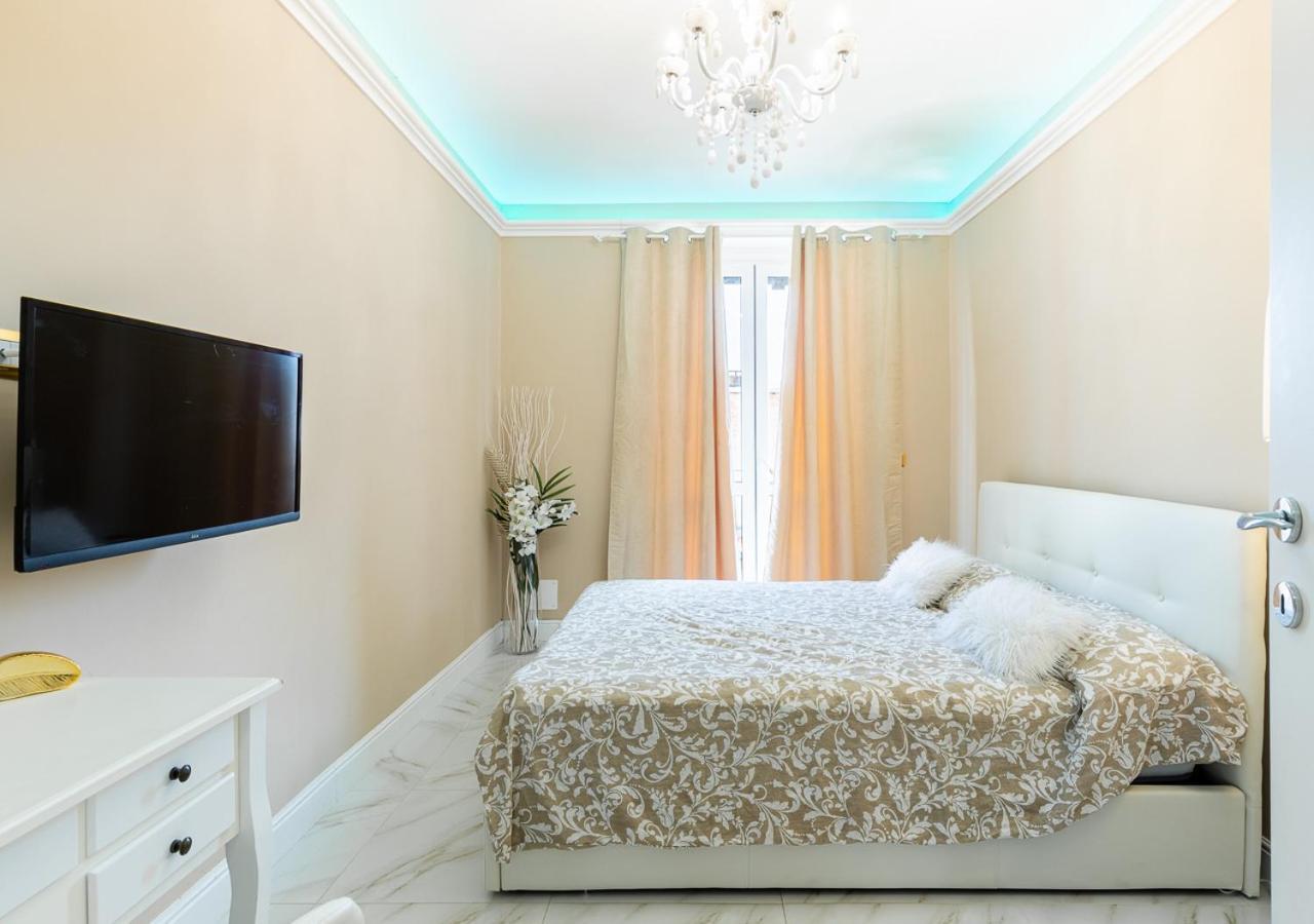 Elegant Suite - In Centro Portanuova Турин Экстерьер фото