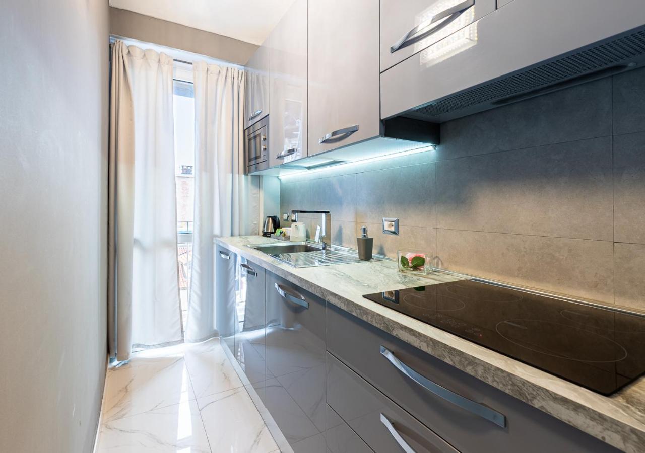 Elegant Suite - In Centro Portanuova Турин Экстерьер фото